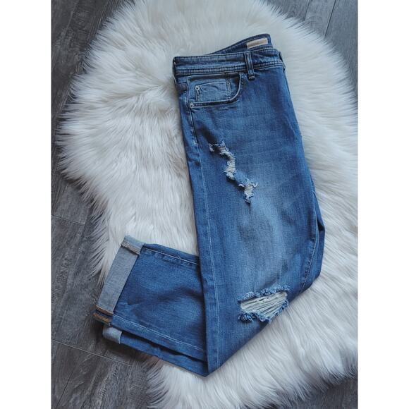 NEW Anthropologie Pilcro The Slim Boyfriend Distressed Jeans - 32 Waist - Picture 11 of 11